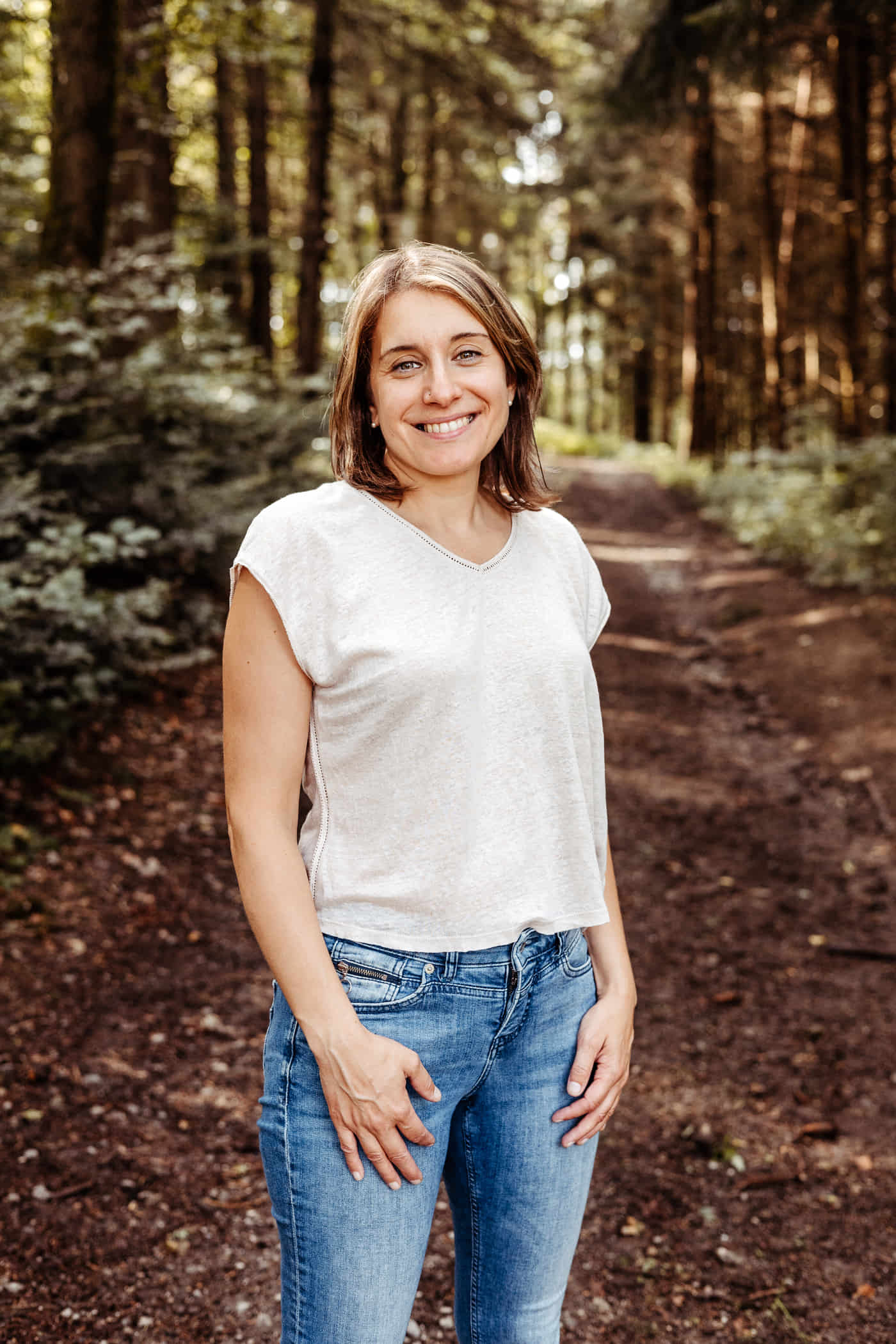 Maria Lahmer im Wald